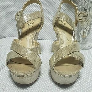Alice & Olivia wedges/sandals  7